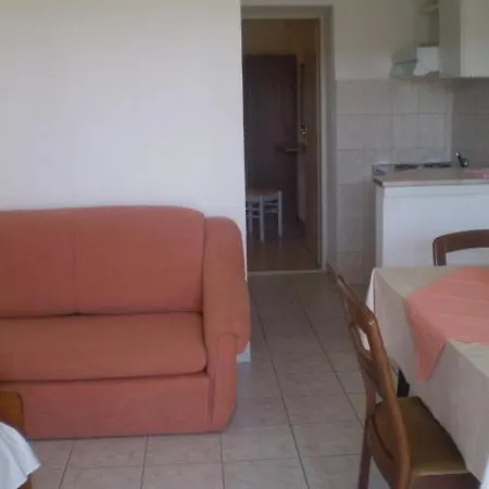 Lejlighed With Parking Space Gradac, Makarska - 11332 *
