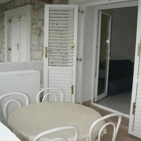 With Parking Space Gradac, Makarska - 11332 Lejlighed Gradac (Split-Dalmatia)