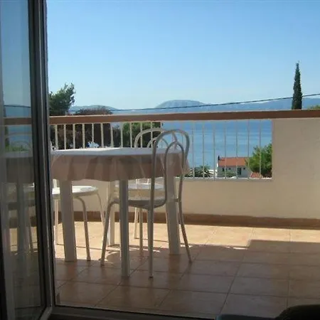 With A Parking Space Gradac, Makarska - 11332 Gradac (Split-Dalmatia)