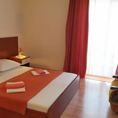 Apartment With A Parking Space Gradac, Makarska - 11332 *